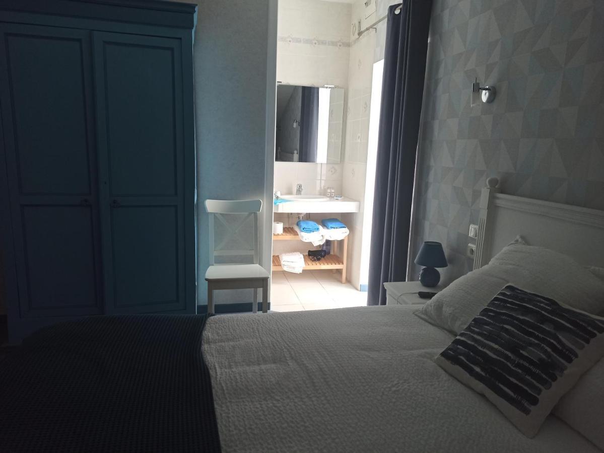 Hotel "Les Peyres" Lamothe-Landerron Zewnętrze zdjęcie