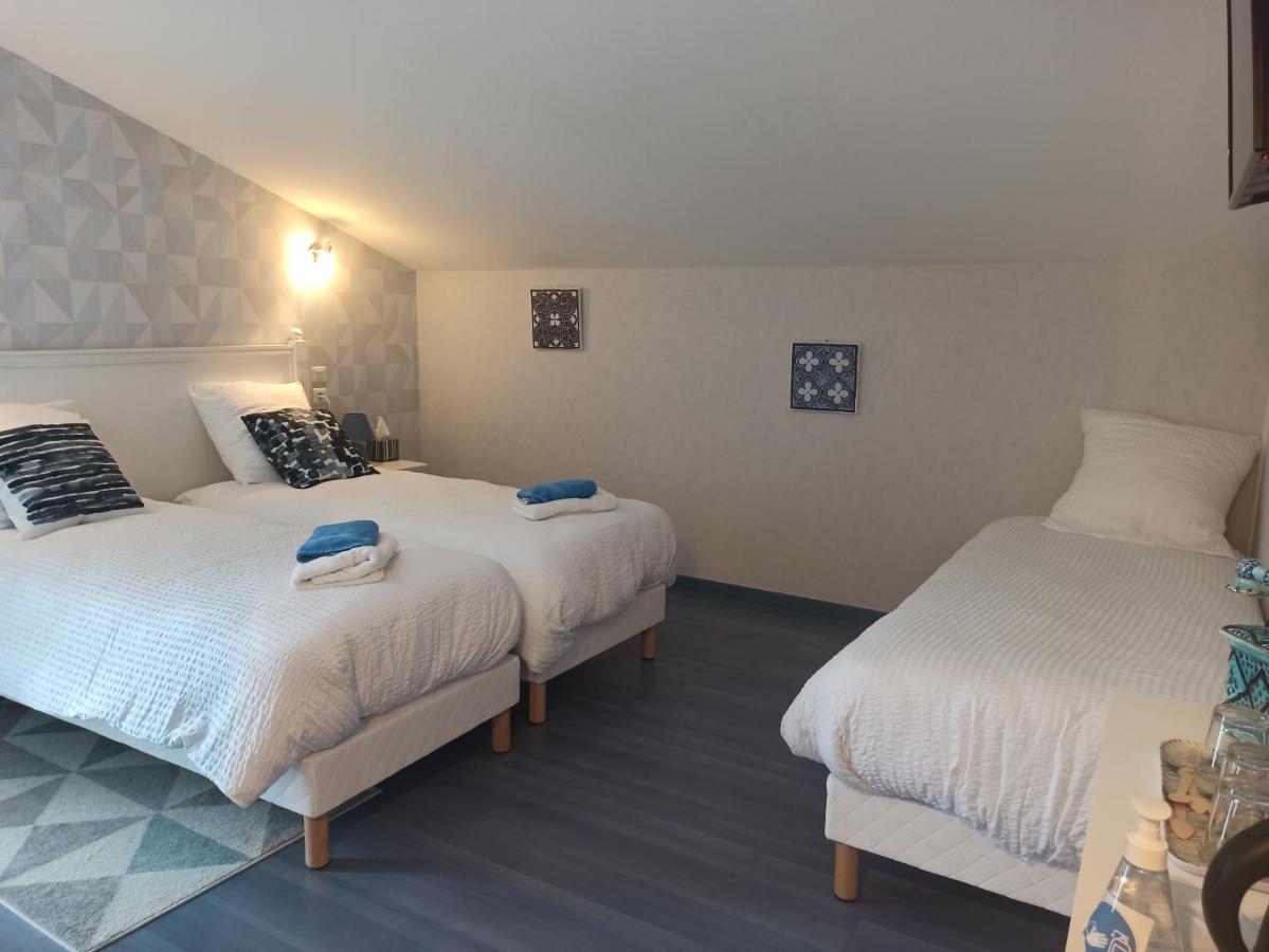 Hotel "Les Peyres" Lamothe-Landerron Zewnętrze zdjęcie