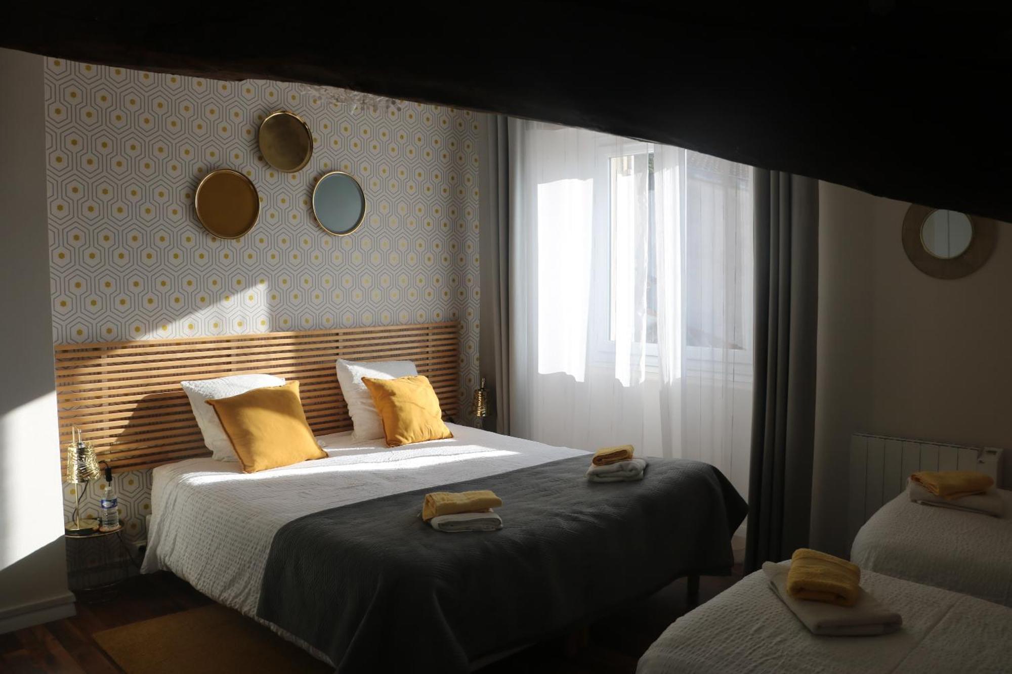 Hotel "Les Peyres" Lamothe-Landerron Zewnętrze zdjęcie